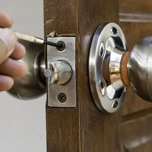 Central Lock Key Store Indianapolis, IN 317-456-5509 Central Lock Key Store Indianapolis, IN 317-456-5509 - res-04